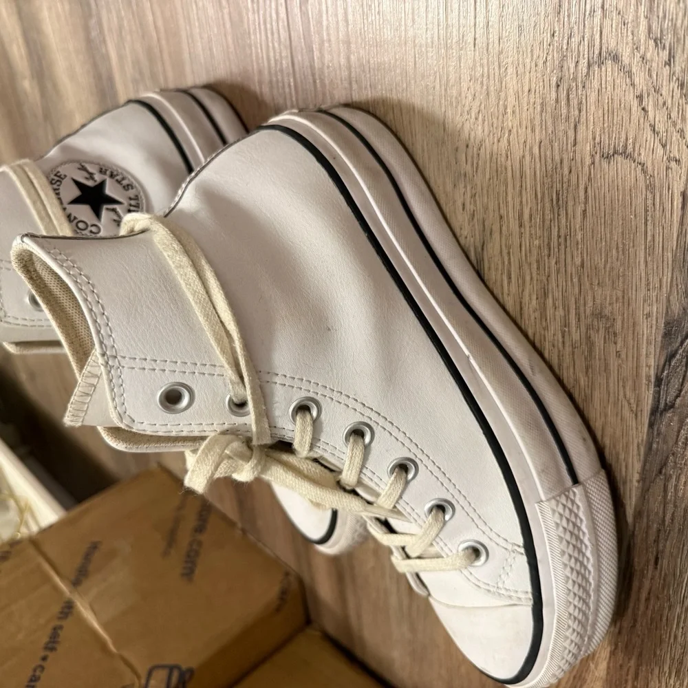 Converse Chuck Taylor All Star High Top Platform Leather Sneakers - Picture 5 of 15